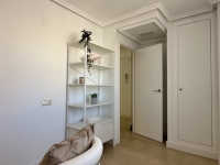 Re-Sale - Apartment - Torrevieja - Torrevieja - Centre