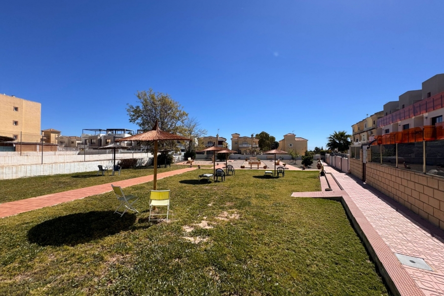 Re-Sale - Townhouse - Orihuela Costa - Lomas de Don Juan