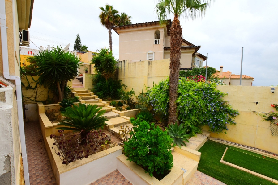 Re-Sale - Detached Villa - Algorfa - Montemar