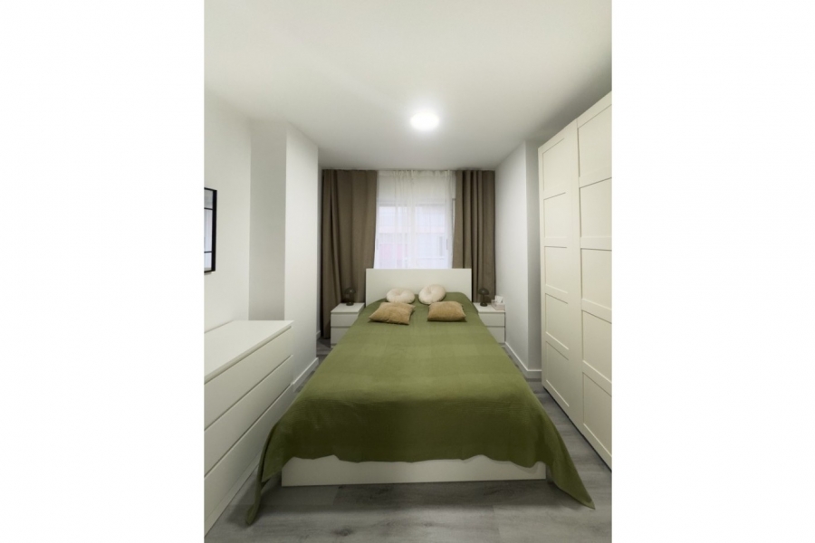 Re-Sale - Apartment - Torrevieja - Torrevieja - Centre