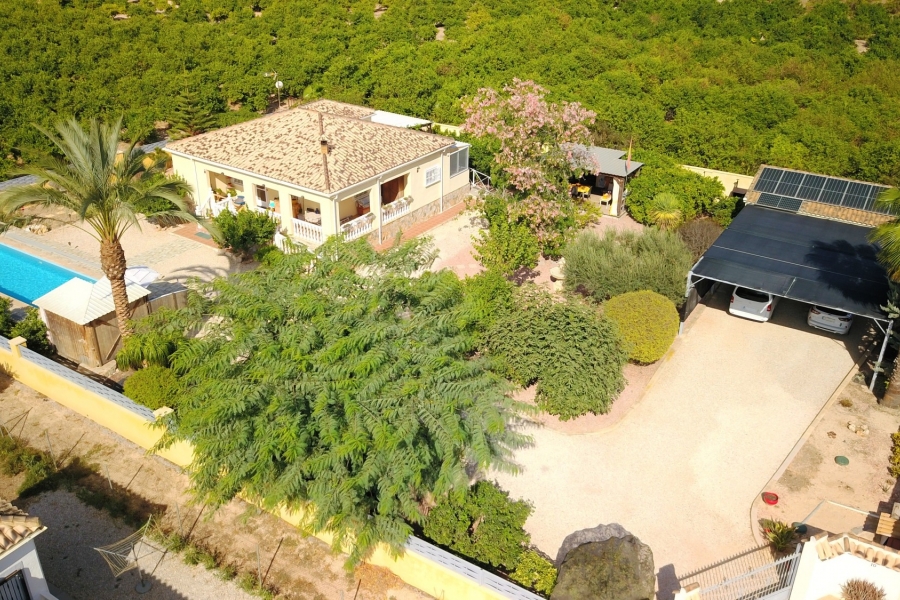 Videresalg - Land Eiendom - Orihuela - La Campaneta