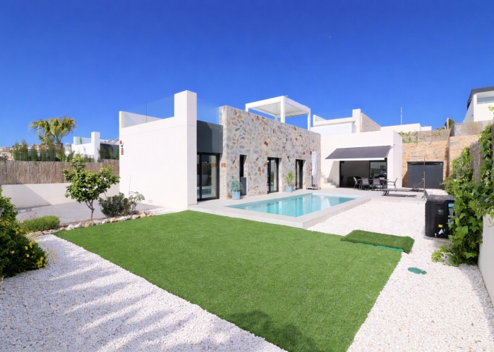 Re-Sale - Detached Villa - Algorfa - La Finca Golf Resort