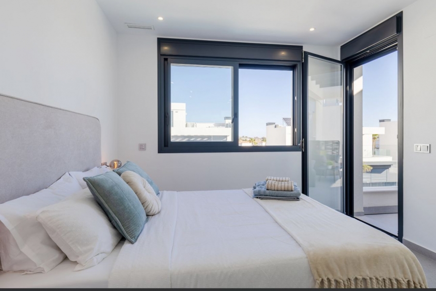 Re-Sale - Detached Villa - Algorfa - La Finca Golf Resort