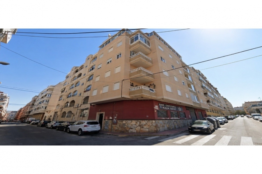 Re-Sale - Apartment - Torrevieja - Torrevieja - Centre