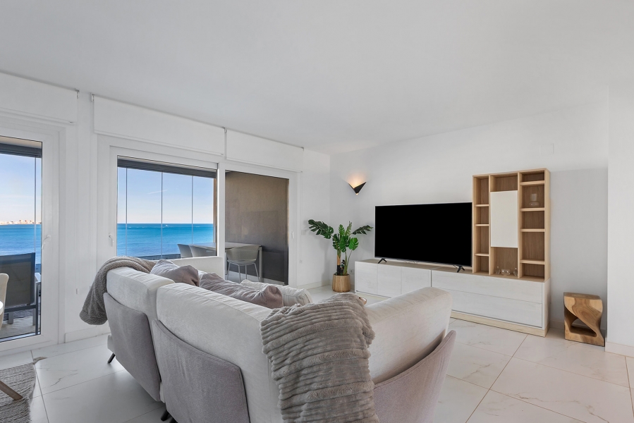 Re-Sale - Apartment - Orihuela Costa - Punta Prima