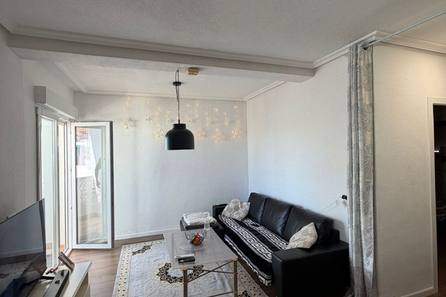 Re-Sale - Apartment - Orihuela Costa - Punta Prima