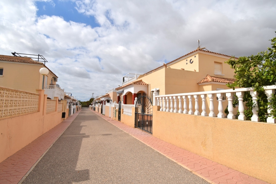 Videresalg - Quad Villa - Orihuela Costa - Playa Flamenca