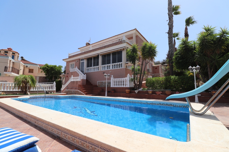 Re-Sale - Detached Villa - Algorfa - Lomas de La Juliana