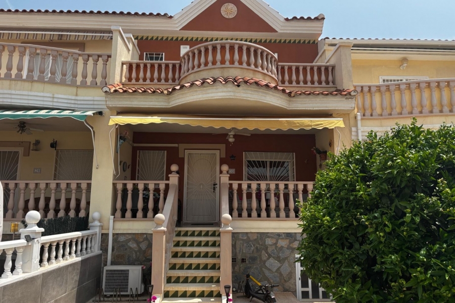 Re-Sale - Townhouse - Ciudad Quesada - Doña Pepa