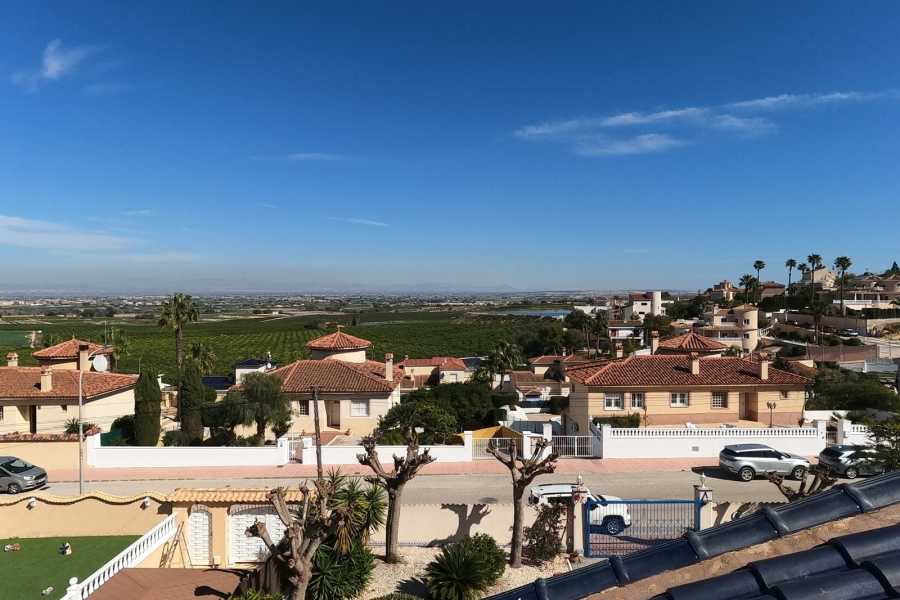 Re-Sale - Detached Villa - Algorfa - Lomas de La Juliana