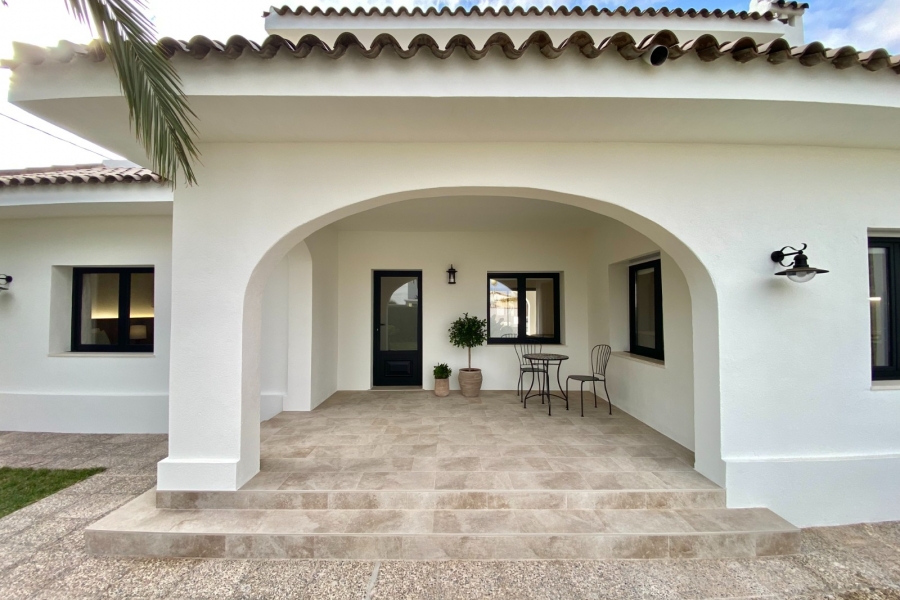 Re-Sale - Detached Villa - Orihuela Costa - Cabo Roig