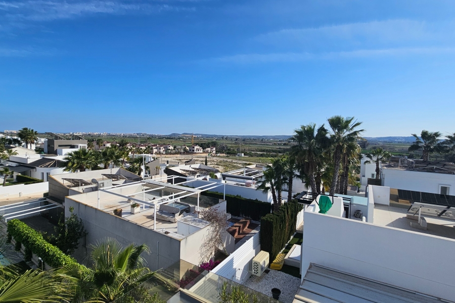 Re-Sale - Detached Villa - La Marina - La Marina - Urbanization