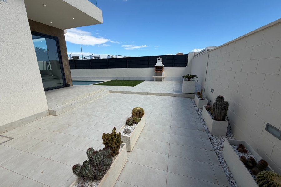 Re-Sale - Detached Villa - Ciudad Quesada - La Laguna