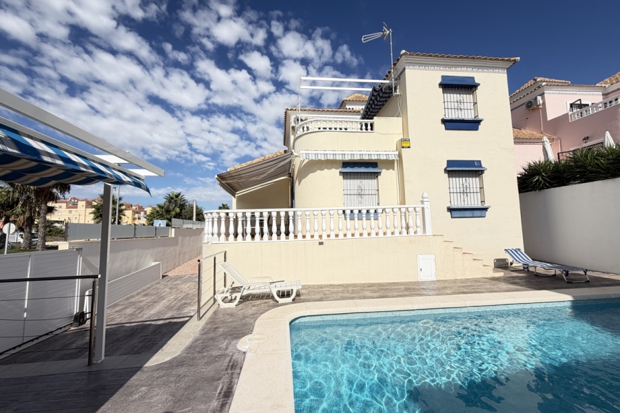 Re-Sale - Detached Villa - Orihuela Costa - El Galan